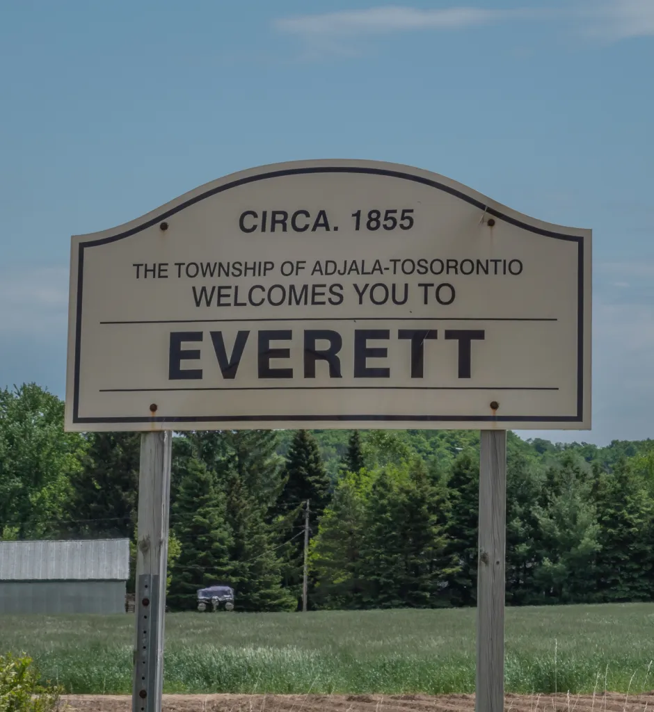 Shipping container delivery to Everette, Ontario from Van Blanc Brantford