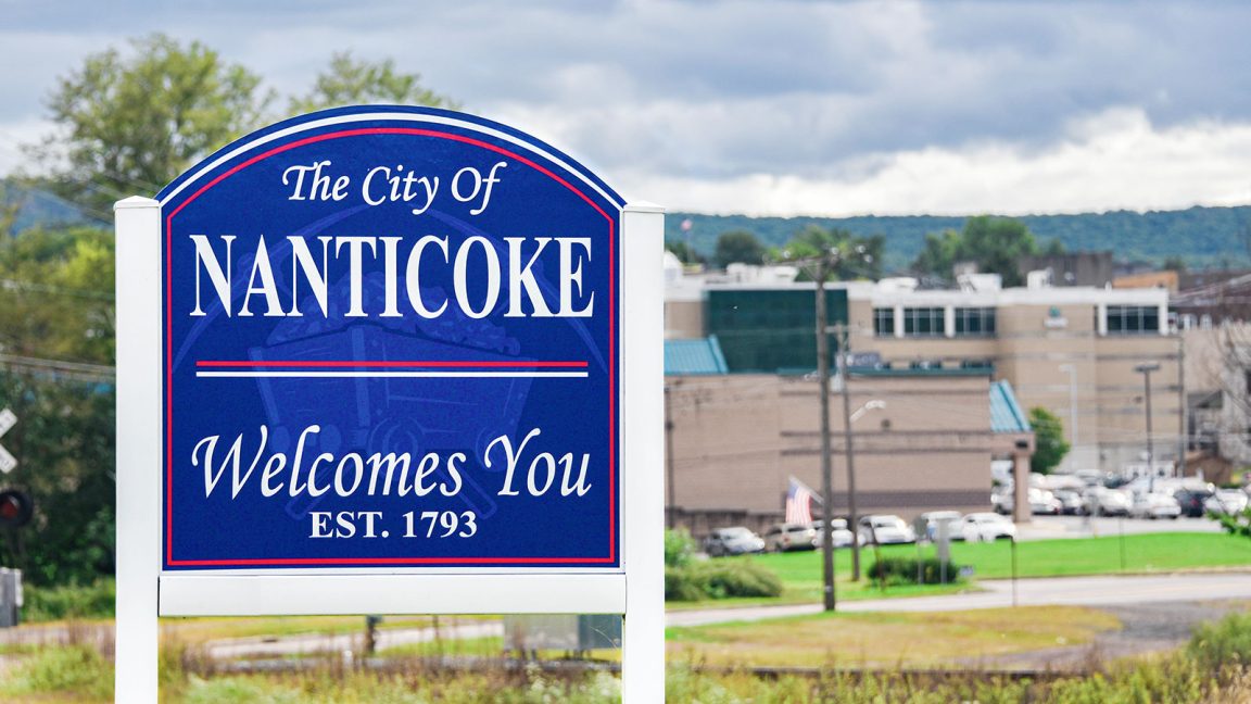 Shipping container delivery to Nanticoke, Ontario from Van Blanc Brantford