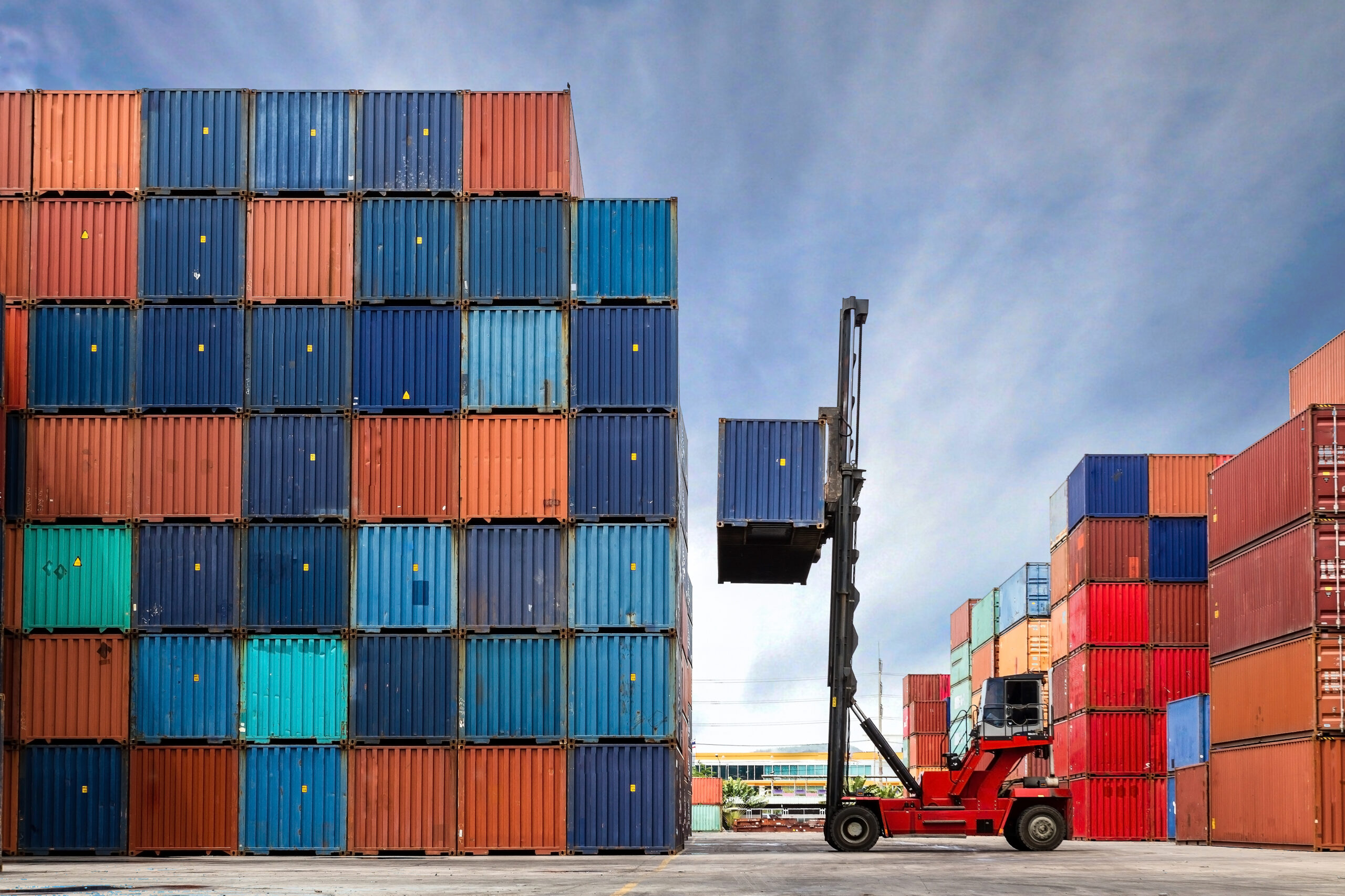 Shipping container delivery to New Hamburg, Ontario from Van Blanc Brantford
