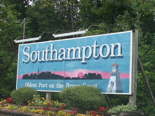 Shipping container delivery to Southampton, Ontario from Van Blanc Brantford