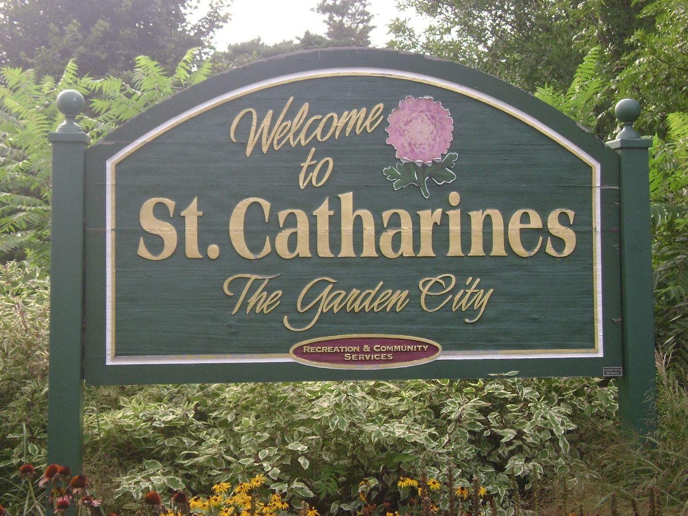 St. Catharines, the Garden City, welcome sign; Van Blanc delivers shipping containers across St. Catharines and Niagara.