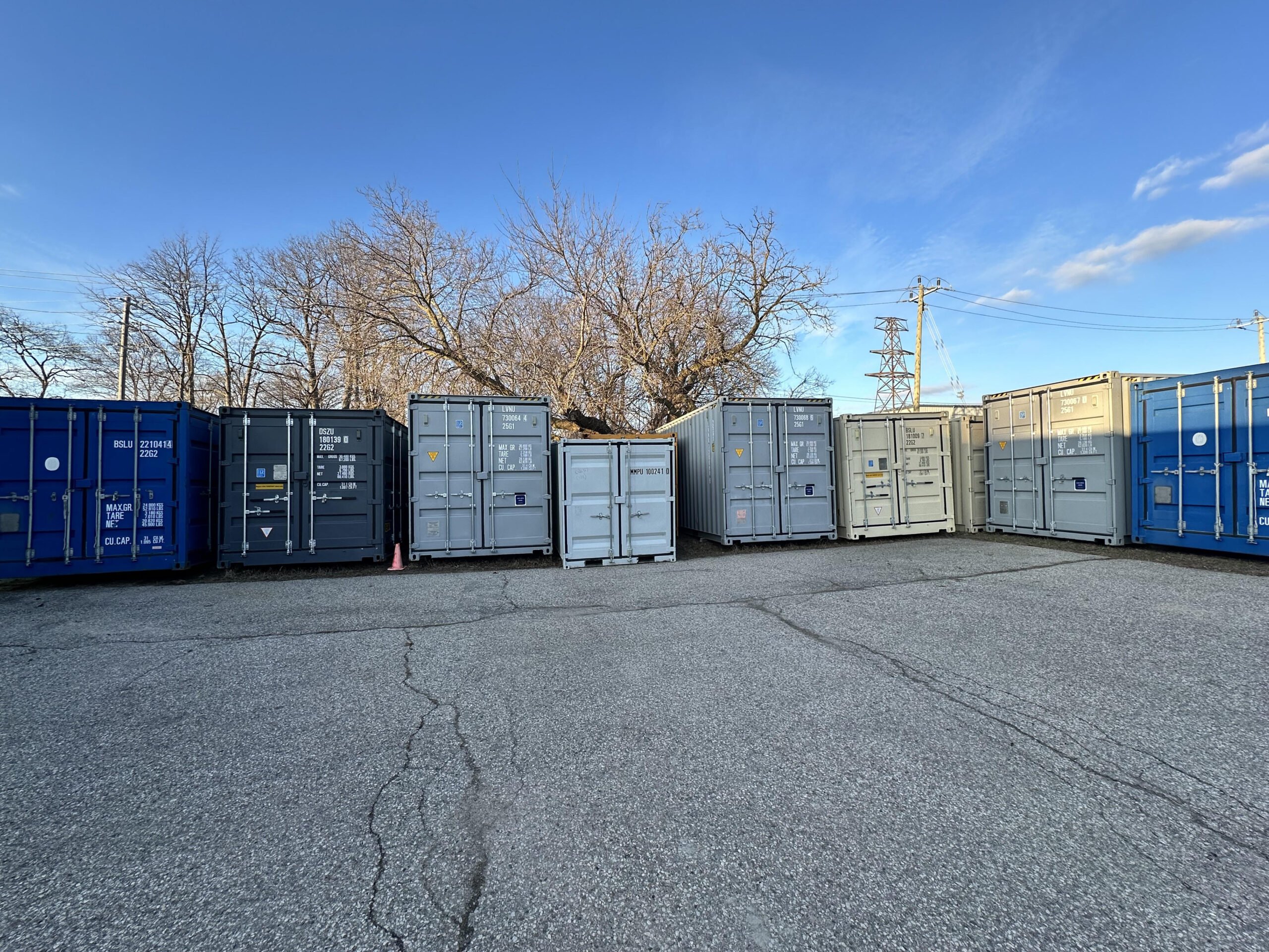 Double-door tunnel shipping container with cargo doors at both ends from Van Blanc Brantford - Van Blanc Brantford